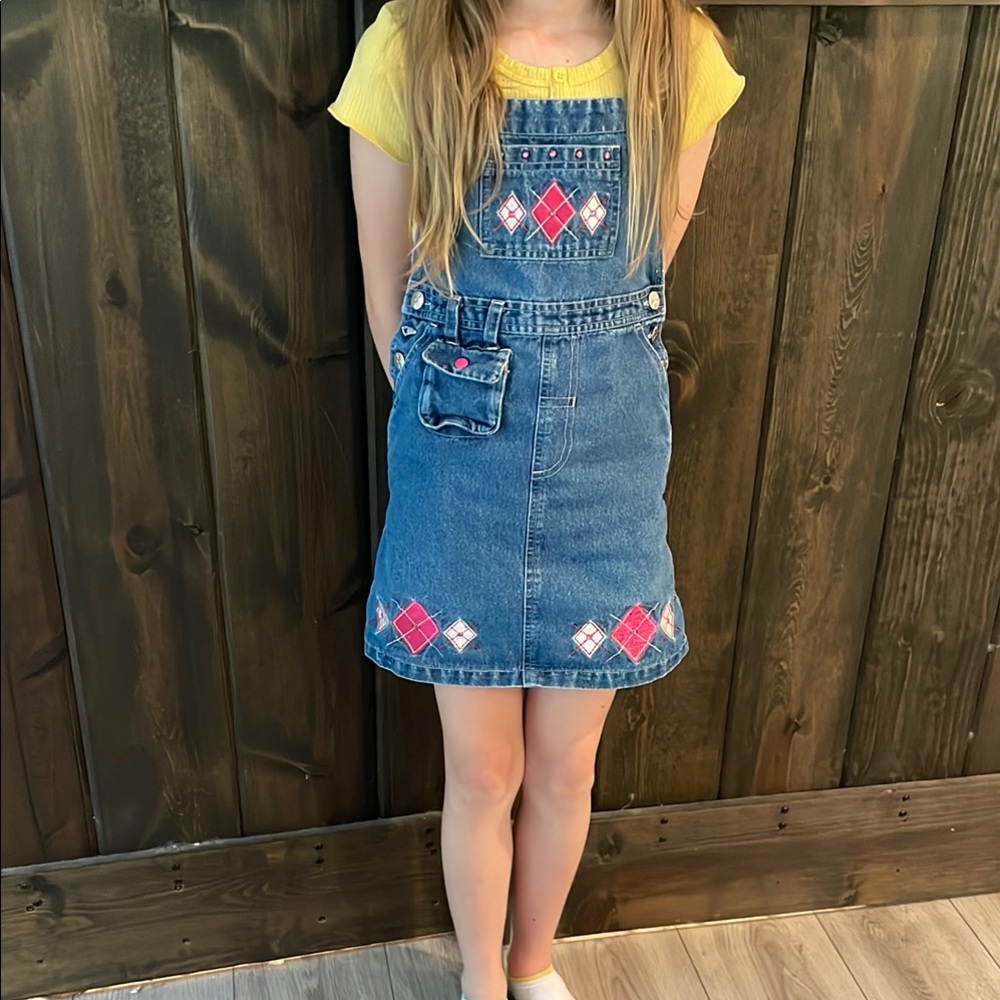 Kids (sz  6/6x) Denim Overall Dress with floral buttons and Pink Accents